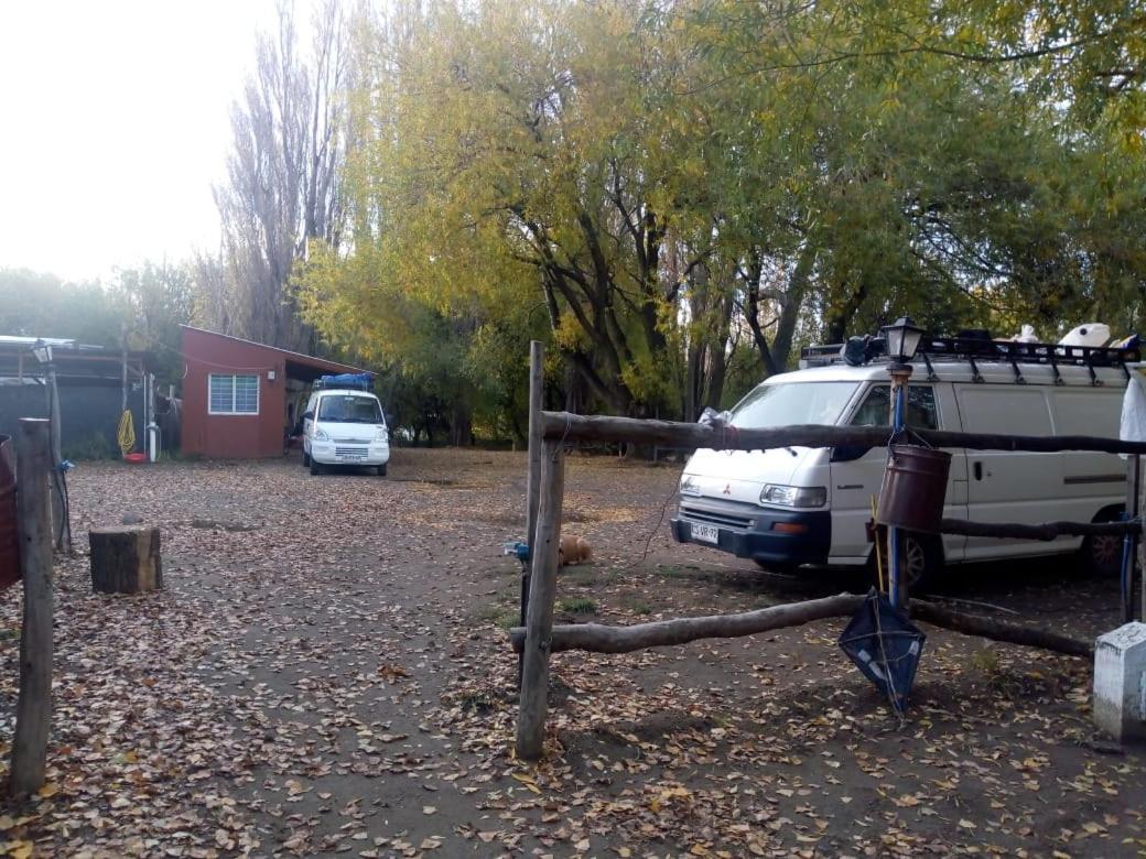 Camping Y Hostal El Ovejero Ель-Калафате Екстер'єр фото