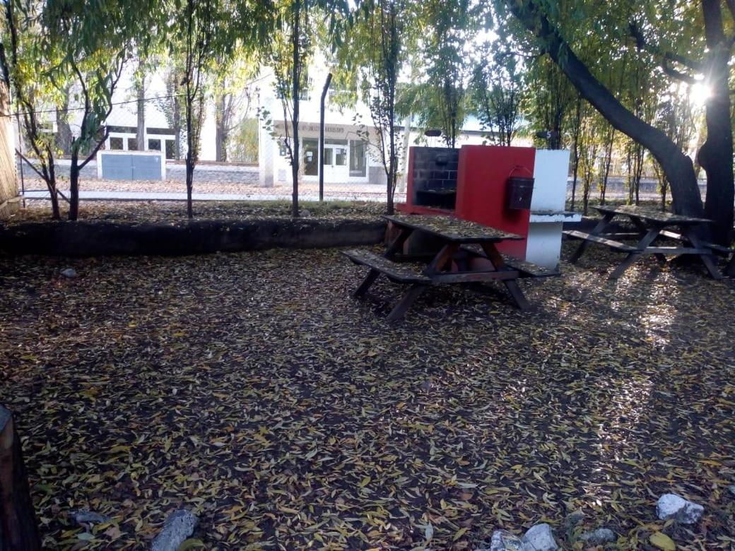 Camping Y Hostal El Ovejero Ель-Калафате Екстер'єр фото